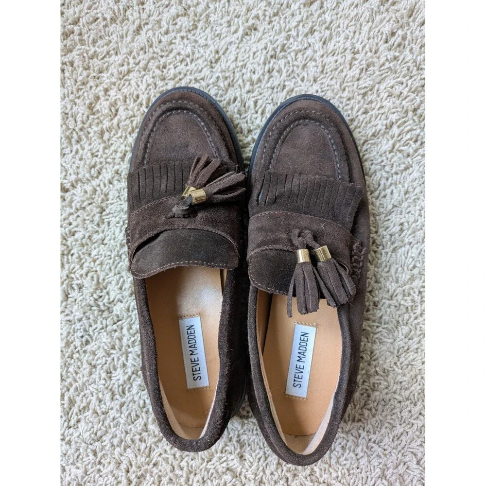 Steve Madden Brown Suade Leather Loafer with Tassels Women's Size 8.5M Slip On